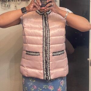 Karl Largerfeld Pink Puffer Vest  large tweed Trim used 60% duck feathers